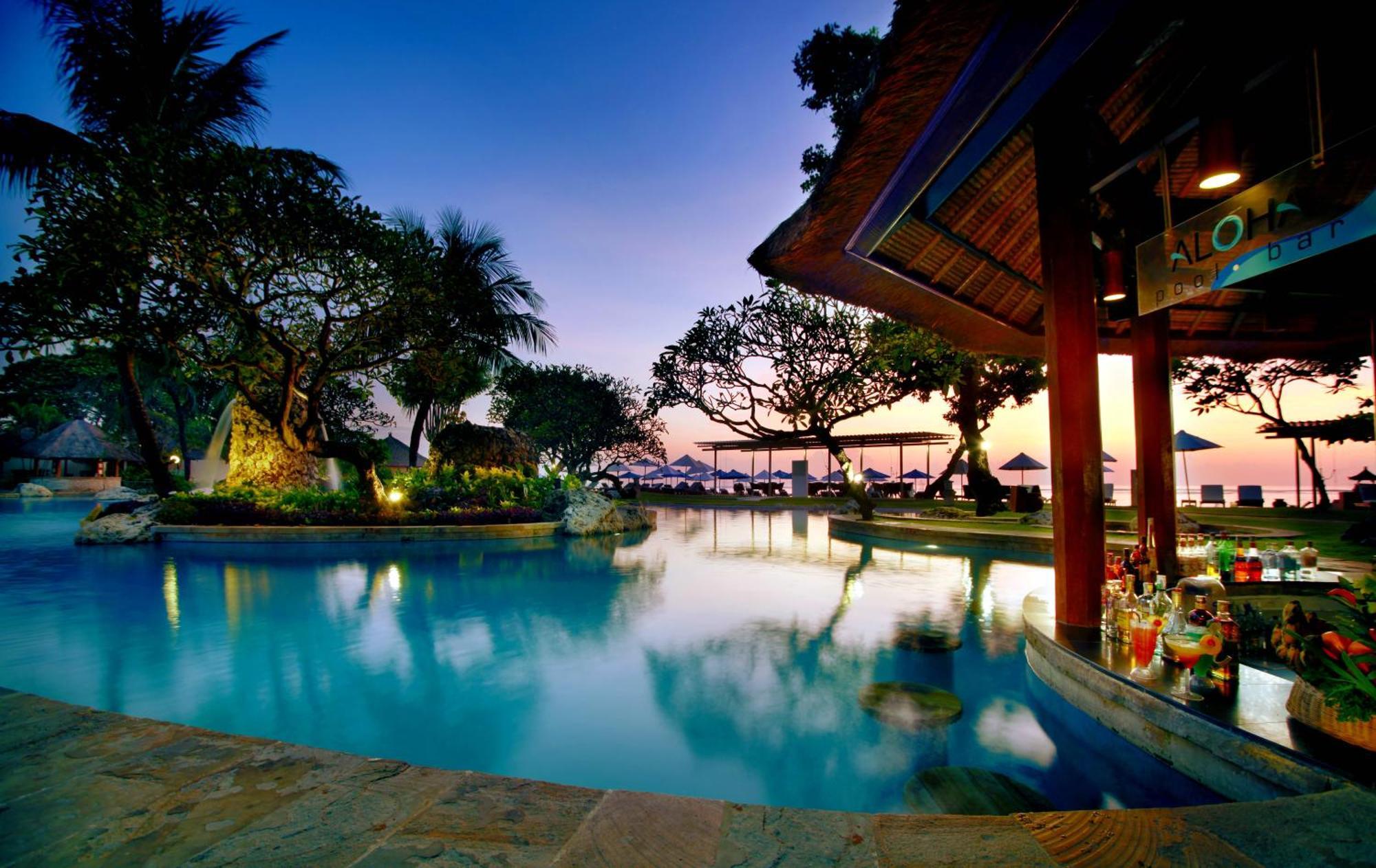 Hotel Nikko Bali Benoa Beach Nusa Dua (Bali) Exterior foto The swimming pool at the resort